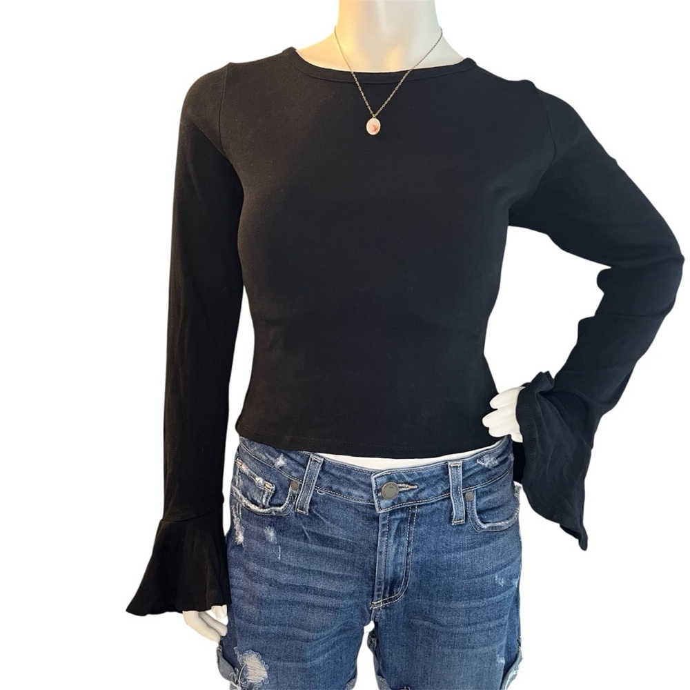 Maeve Elegant Black Long Sleeve Crew Neck Ruffle Sleeve Cropped Top Whimsigoth - Picture 2 of 8